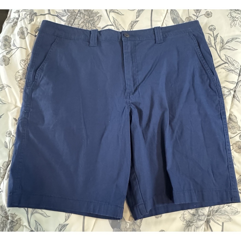 Magellan Outdoors Navy Blue Shorts Flat Front Pockets Belt Loops 38W